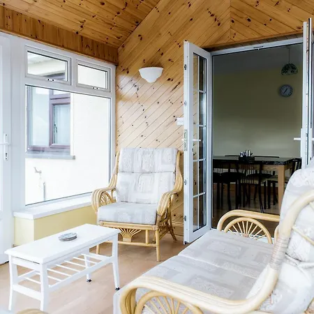 Dinglei Coush Bungalow *